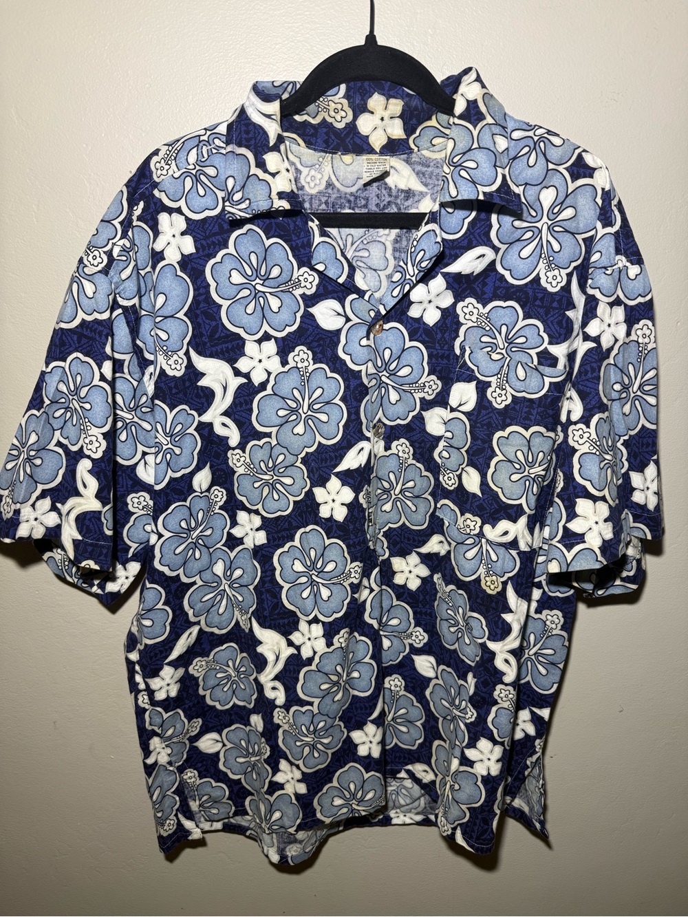 Men's Navy & Light Blue Floral Button-Down Camp Shirt